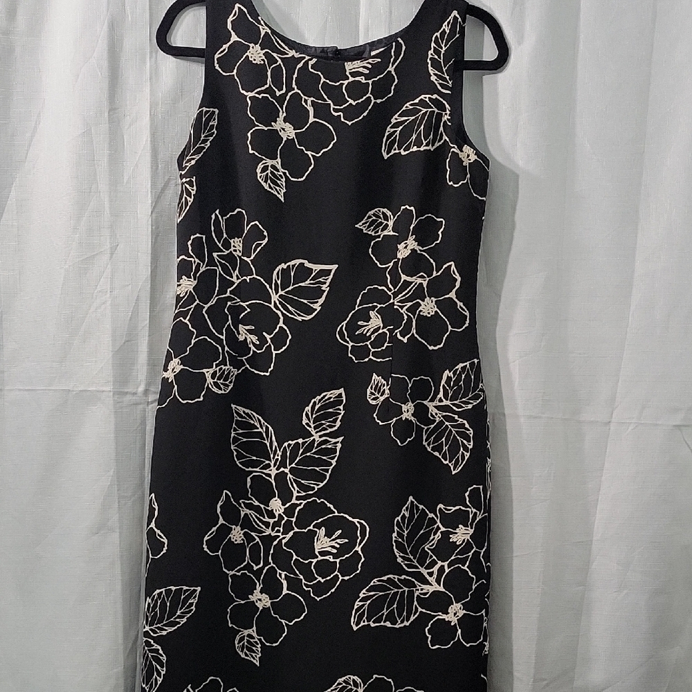 Amanda Smith Black and Cream Floral Midi Dress Size 8 - Picture 2 of 11